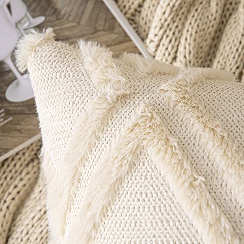 MIULEE Lot de 2 Housses de Coussins en Daim Artificiel et en Laine Artificielle Beige pour Salon et Chambre avec Motifs 